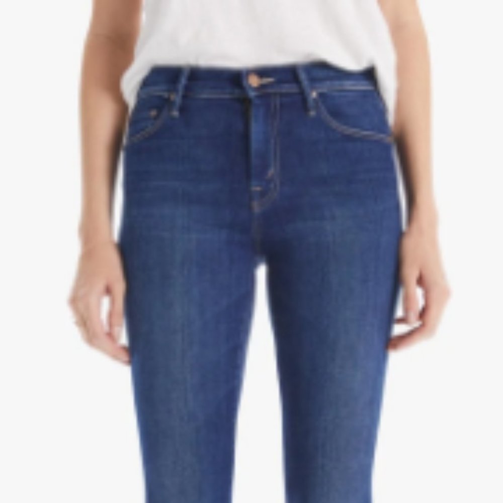 MOTHER Denim The Weekender Fray Jeans